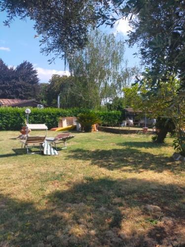 Independent Villa With Private Beach On The Lake Bracciano  Ngoại thất bức ảnh