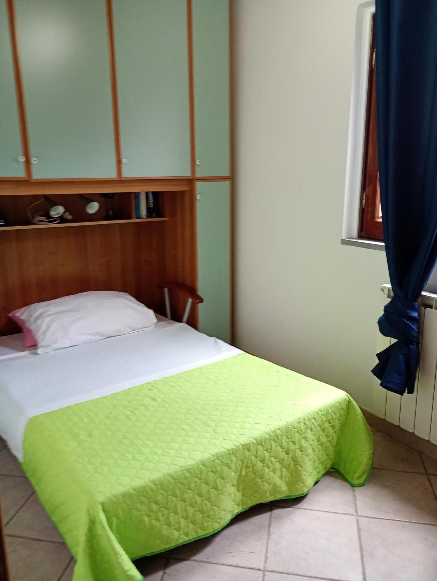 Independent Villa With Private Beach On The Lake Bracciano  Ngoại thất bức ảnh