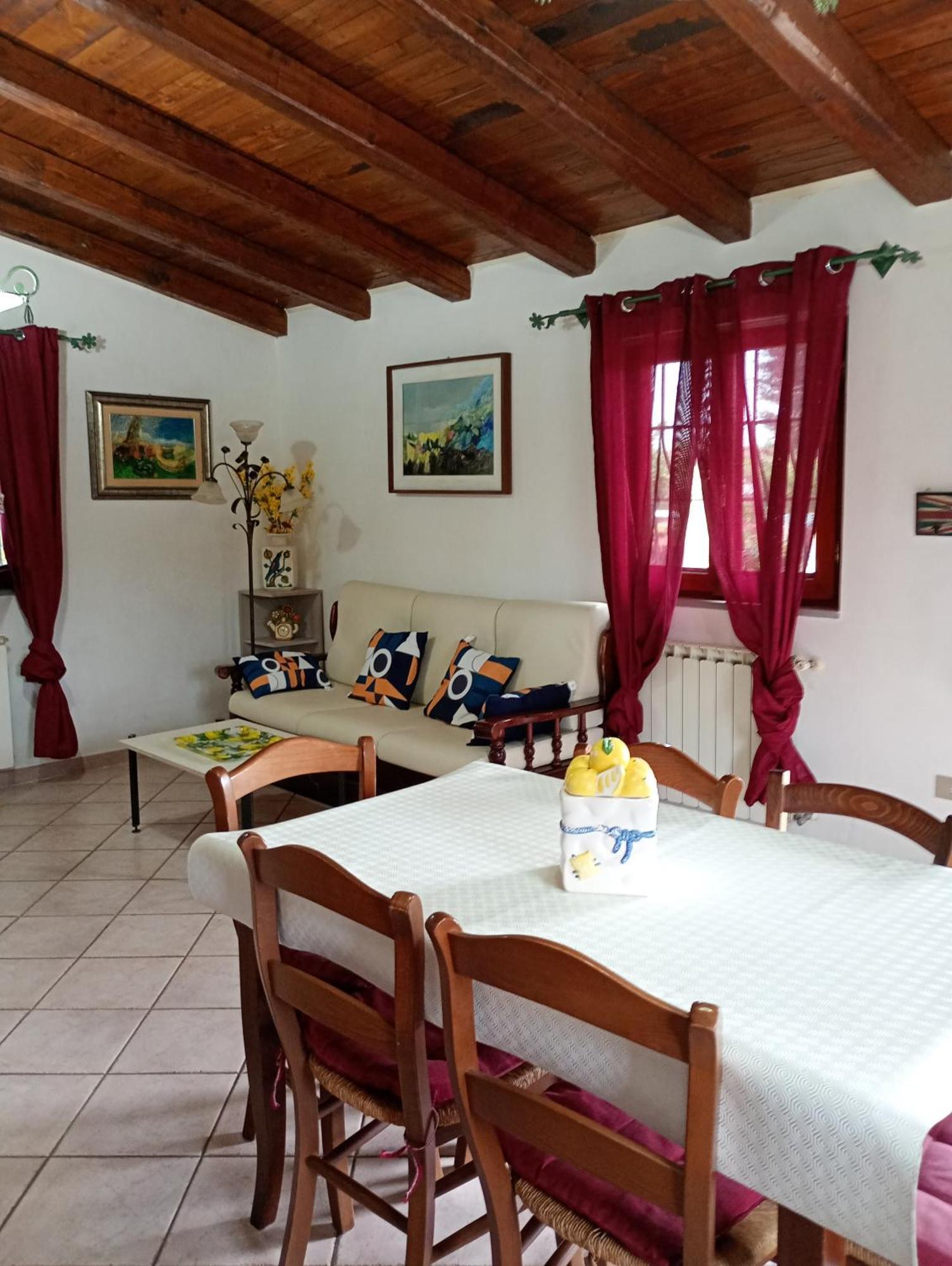 Independent Villa With Private Beach On The Lake Bracciano  Ngoại thất bức ảnh
